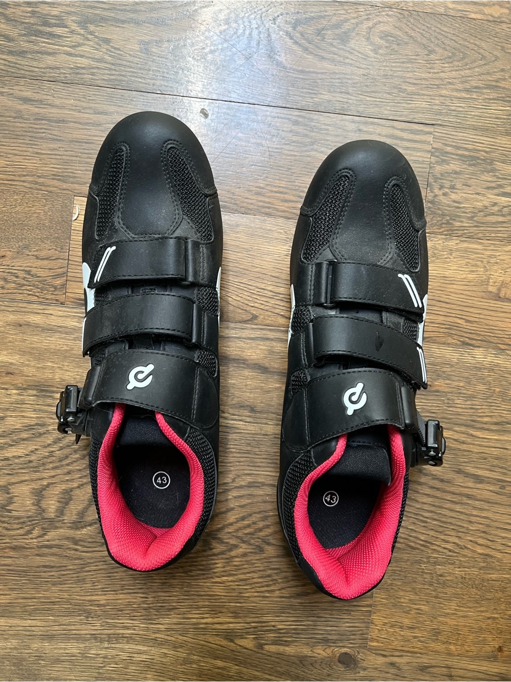 Peloton Cycling Shoes Size 43 NWT
